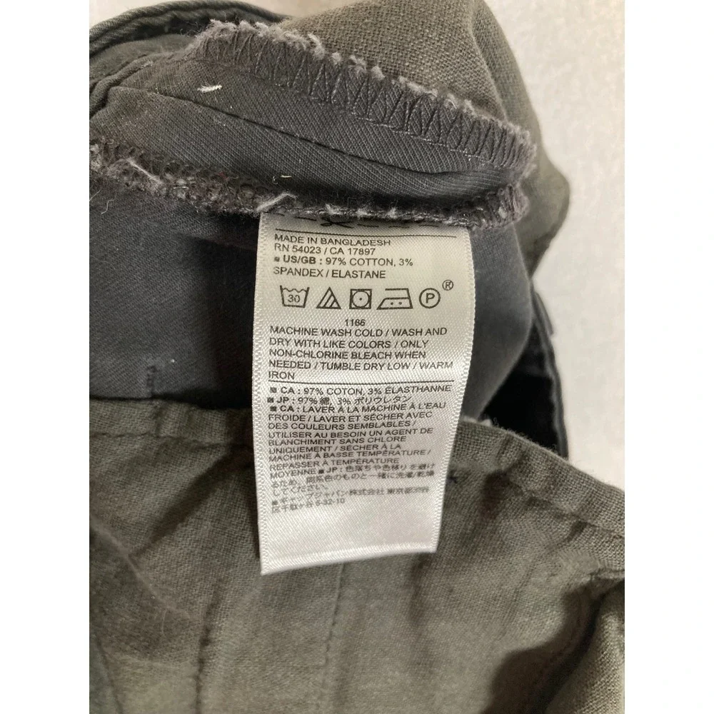 Classic Banana Republic Men 36x30 Charcoal Grey Athletic Fit Stretch Chino Pants